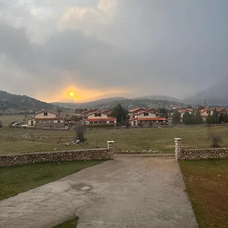 North Dağ evi